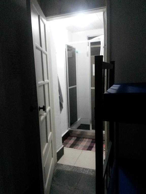 Hostal 021
